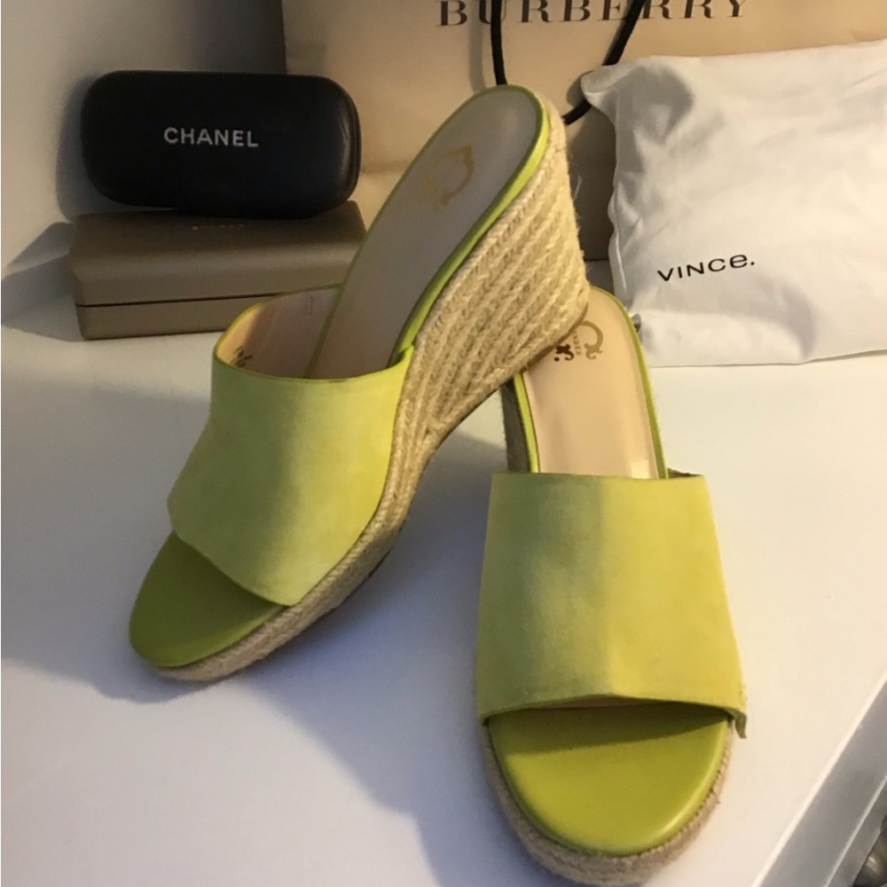 Freida Mules from Wonder